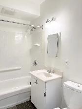 Bachelor $999 - Photo 3