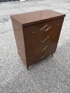Free delivery used Vintage 4-Drawer Dresser - Photo 4