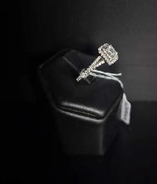 SZ 6.5 Ladies 14k Diamond Ring (30685317) - Photo 2