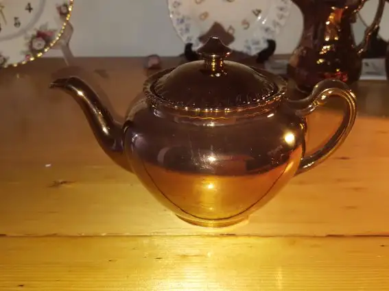 Gray's Pottery - Bronze