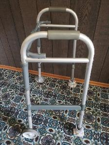 Walker for sale - Photo 2
