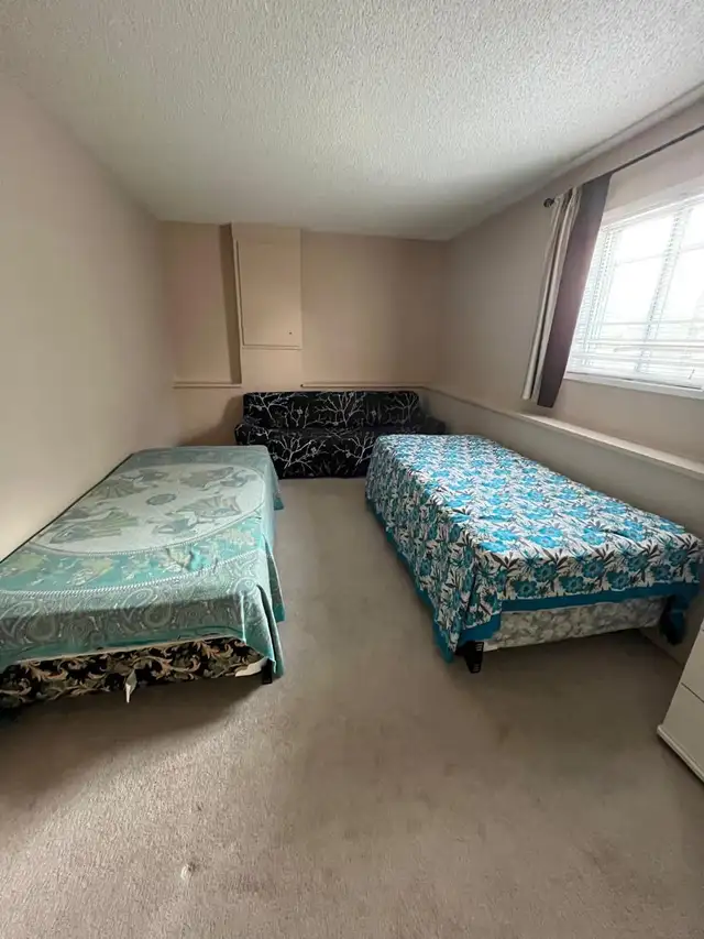 room for rent - Photo 3