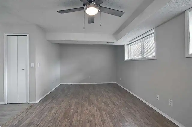 2 bedroom basement - Photo 9