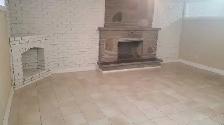 Gorgeous 1 bedroom basement apt - Photo 2