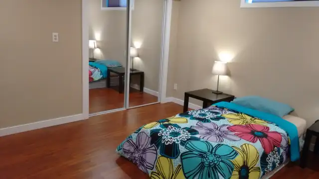ROOM FOR RENT, SHORT TERM RENTAL, KINGSWAY MALL AREA, DOWNTOWN - Photo 3