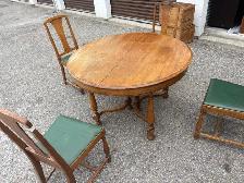 Free delivery antique Oak Dining Table and Chairs Set - Photo 4