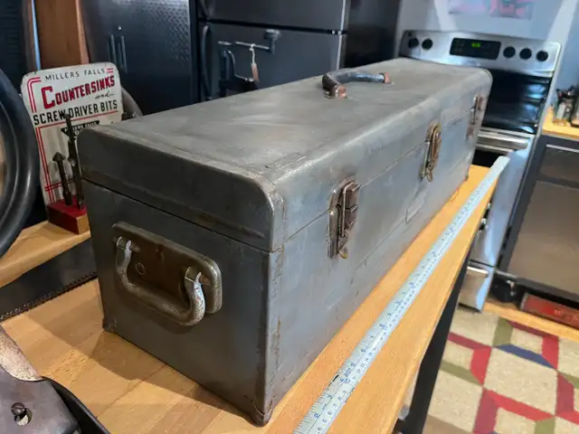 Vintage 1950's Craftsman 6517 Toolbox - Photo 3
