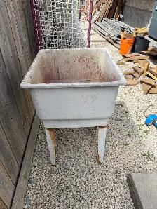 Laundry Sink x2