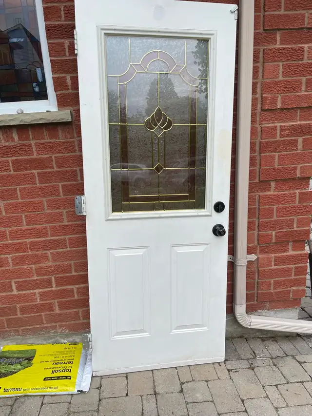 Front Door: Heavy Duty!