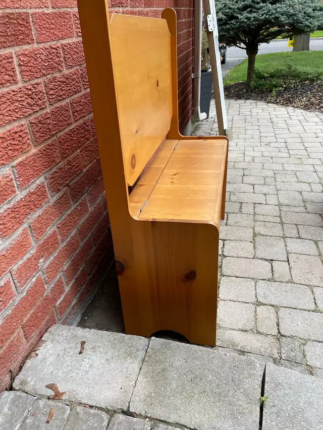 Storage Bench - Photo 3