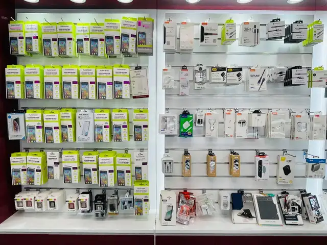 We fix all kinds  of Laptops, ipads, tablets and phones! - Photo 7