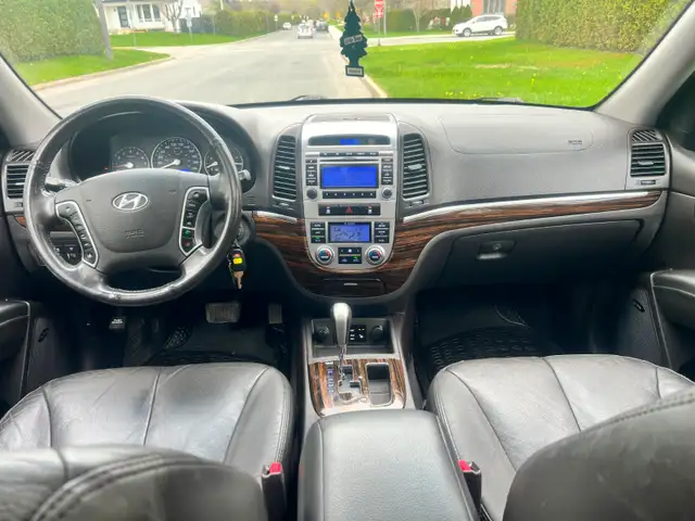 Hyundai Santa Fe 2010 LIMITED AWD très propre - Photo 3
