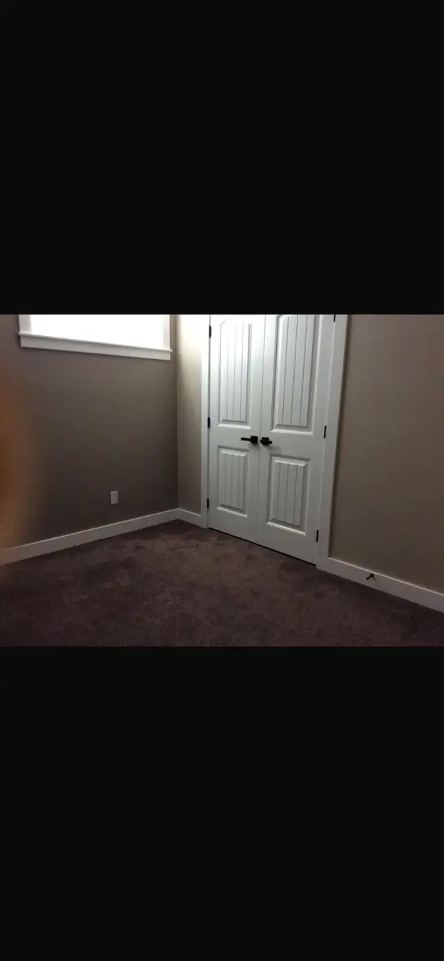 Three Bedroom Basement Suite - Photo 10