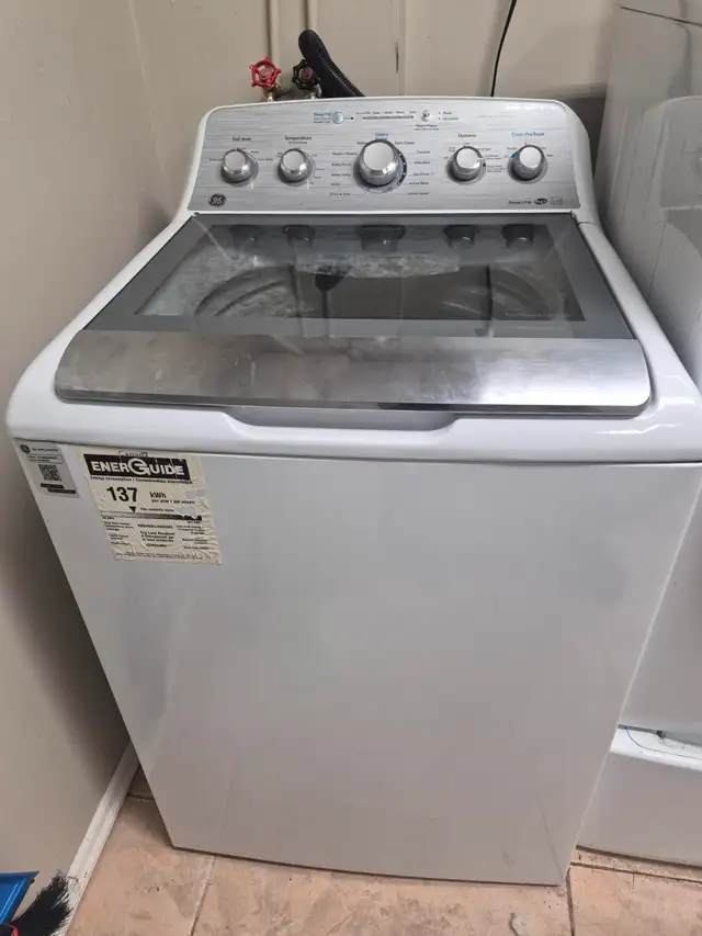 Newer top load High Efficiency washer & older dryer for sale - Photo 2