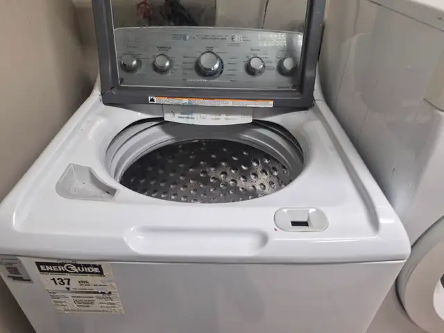 Newer top load High Efficiency washer & older dryer for sale - Photo 4