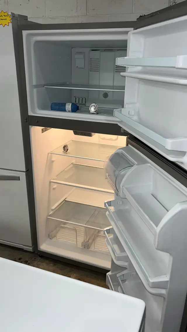 Whirlpool 30" Stainless Stell Refrigerator Fully Tested 30-Day - Photo 6