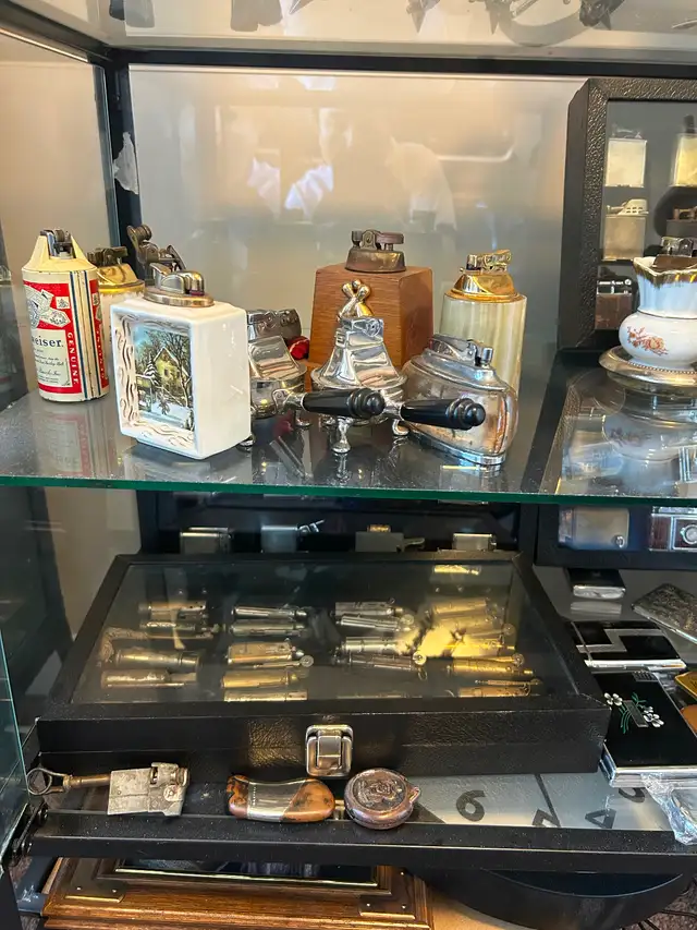 All collection zippo and lighters - Photo 2