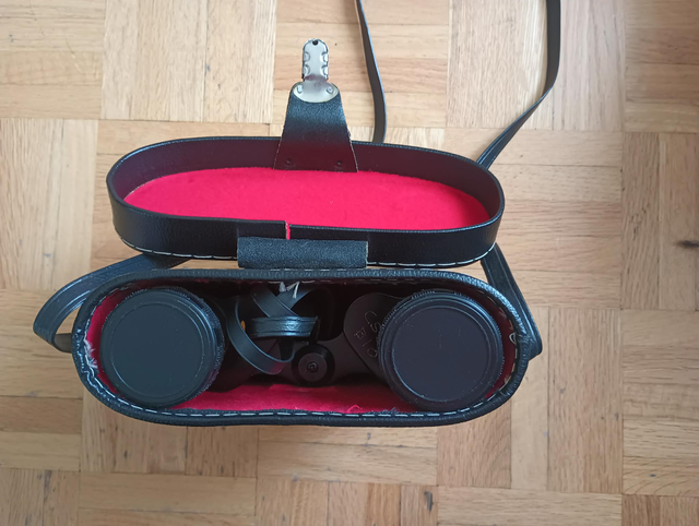 Vintage Skyline 7 X 35 Field 7.5 Binoculars With Leather Case - Photo 2