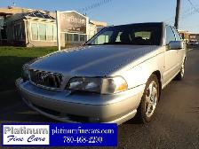 1999 Volvo S70 Series Sedan T5