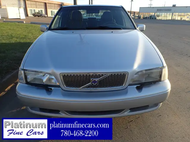 1999 Volvo S70 Series Sedan T5 - Photo 9