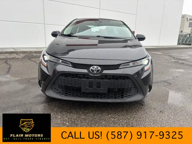 2022 Toyota Corolla - Photo 2