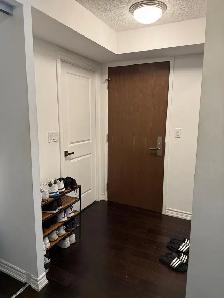 Room available in a 2 bed 2 bath Condo in "Aura" Yonge&Gerrard - Photo 7