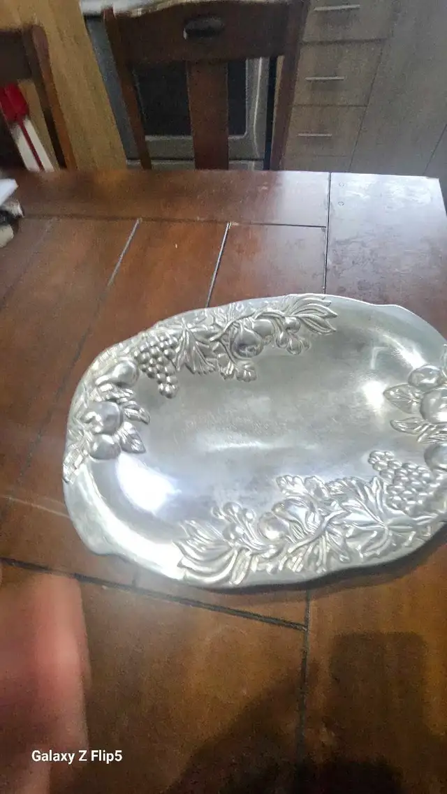 Grand plat, plateau ovale de service en aluminium - Photo 2