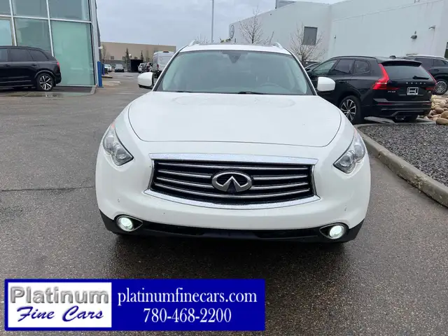 2016 Infiniti QX70 AWD 4dr - Photo 3