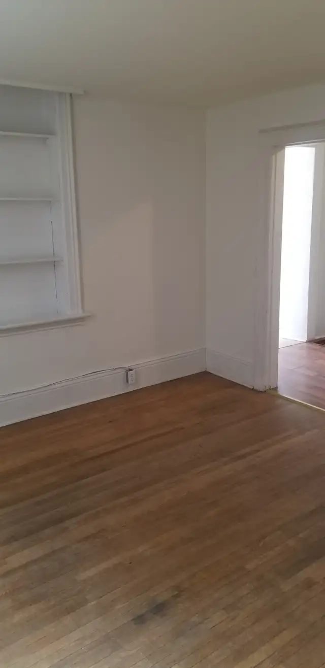 2 bdrm Orillia for rent - Photo 2