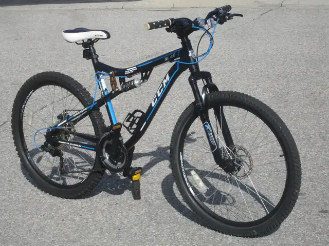 ALUMINUM 26' CCM SL 2.0 SERIES 21 SPD, DISC BRAKES & SUSPENSION! - Photo 2
