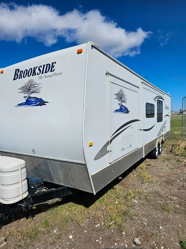 34 foot bumper pull Brookside trailer
