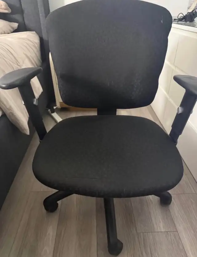 Computer Office Chair - Photo 2