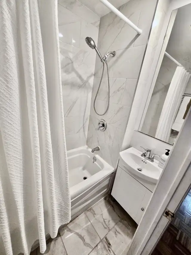 31/2 NEAR PARC LA FONTAINE 1370$ - (438) 873 - 8708 - Photo 7