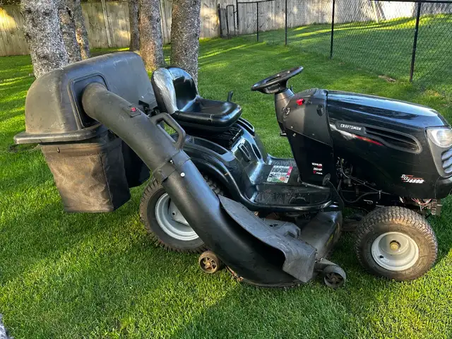 Craftsman Riding Mower 54" - Photo 5