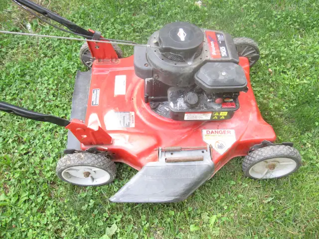 POULAN 20' PUSH LAWN MOWER BRIGGS 4.5 H/P STARTS RUNS GREAT - Photo 2
