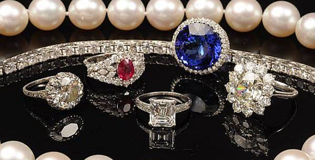 ESTATE SALE  JEWLWERY GOLD  AND COLECTABLE WATCHES - Photo 9