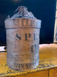 Buffalo Prairie City Oil Co.  Sperm whale oil jug - Photo 4