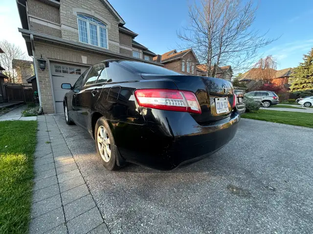 2012 Toyota Camry LE – $4700 - Photo 3