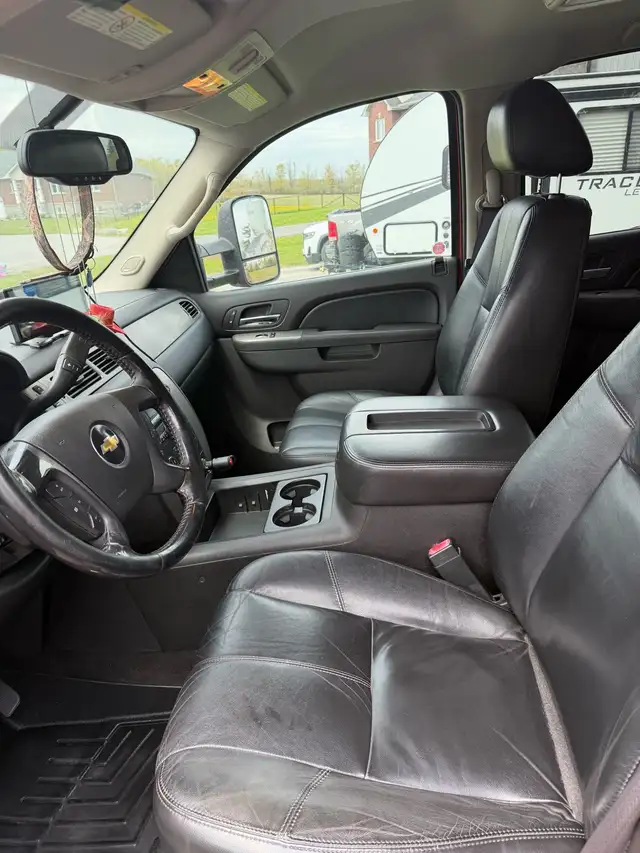 2011 CHEVROLET 2500HD LTZ DURAMAX - Photo 10