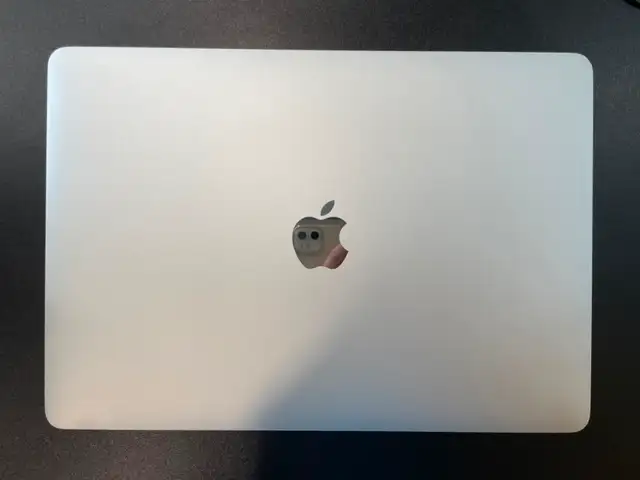 Apple MacBook Pro, 2017, 13-inch, 250GB - Photo 2