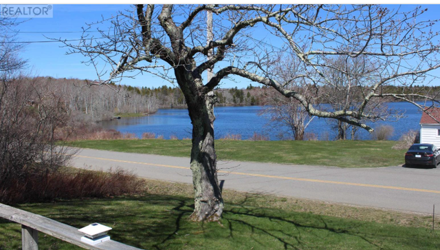 Digby NS Real Estate: 1-Bed Waterfront Lakeview Home'. - Photo 4