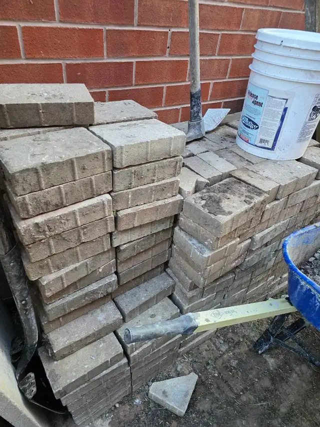 Free bricks!
