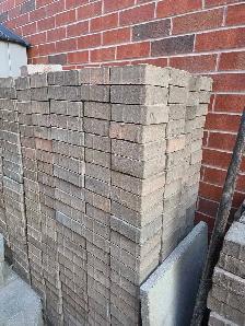 Free bricks! - Photo 2