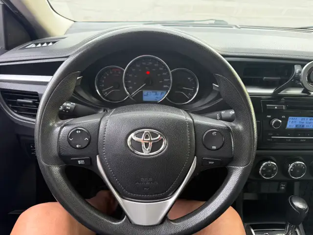 Toyota Corolla 2016 auto starter clean very well maintained - Photo 6