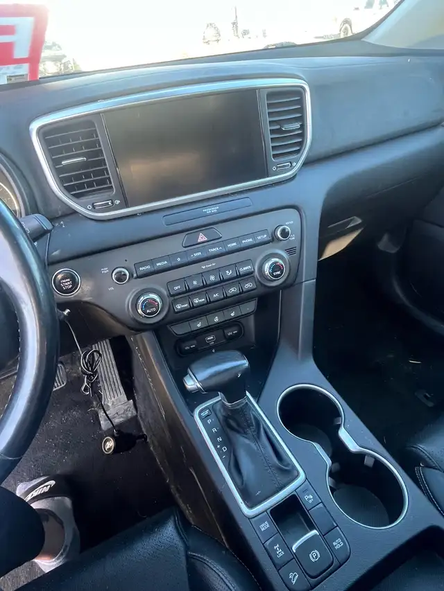 2022 Kia Sportage - Photo 8
