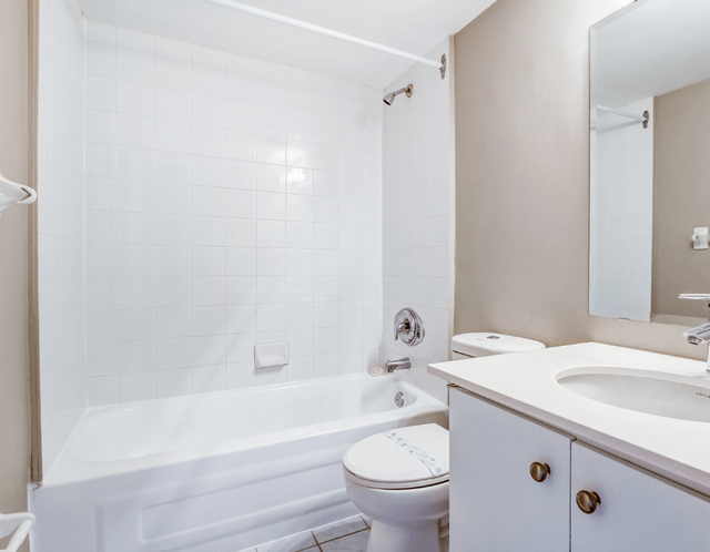 HIGH PARK STUDIO | 2 MONTHS FREE 15th Floor  |  $1,885/month - Photo 13