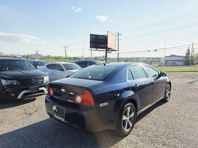 2009 Chevrolet Malibu Hybrid Leather Heated Seats - Photo 4