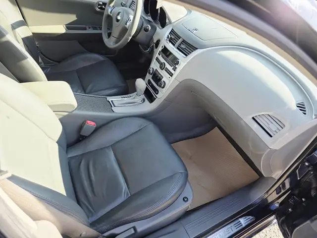 2009 Chevrolet Malibu Hybrid Leather Heated Seats - Photo 14