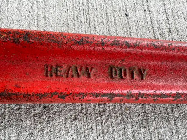 Ridgid pipe wrench - Photo 3