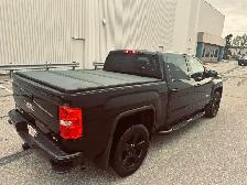 2017 GMC Sierra 1500 Crew Cab SLE Elevation Pkg Triple Black Loa - Photo 12